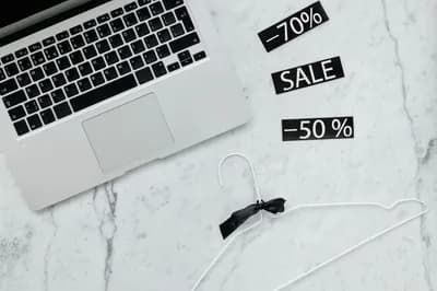 Top 10 Price Comparison & Deal-Finding Tools for Amazon, Flights & Electronics