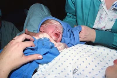 Top 10 Things Every First-Time Mom Wishes She Knew Before Giving Birth