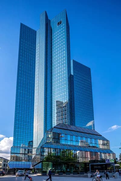 #4 Deutsche Bank — Top 10 European Commercial Banks by Total Assets
