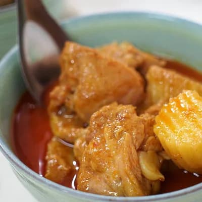 #5 Massaman Curry — Top 10 Best Thai Street Food Dishes
