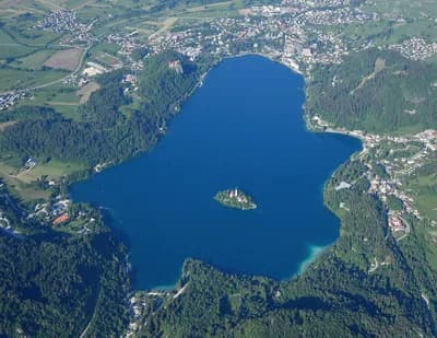 #6 Lake Bled, Slovenia — Top 10 Most Instagram-Worthy Travel Spots
