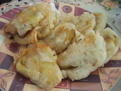 #8 Pisang Goreng — Top 10 Malaysian Desserts & Kuih in 2026
