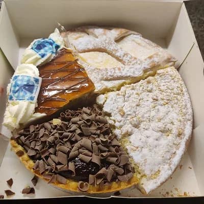 #2 Vlaai — Top 10 Dutch Desserts & Sweet Treats in 2026
