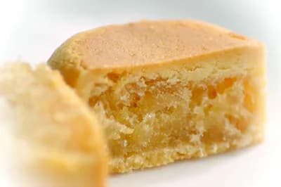 #9 Pineapple Cake — Top 10 Iconic Taiwanese Foods in 2026
