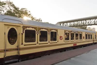 #10 Palace on Wheels, India — Top 10 Most Beautiful Train Journeys