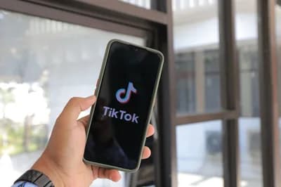 #8 TikTok's Algorithm Manipulation — Top 10 Worst Tech Company Practices