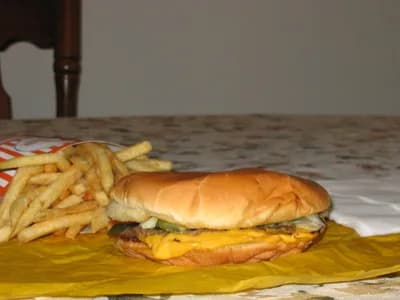 #4 Whataburger — Top 10 Best Fast Food Chains