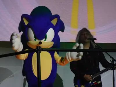 #5 Sonic the Hedgehog (Sega) — Top 10 Most Iconic Video Game Characters of All Time