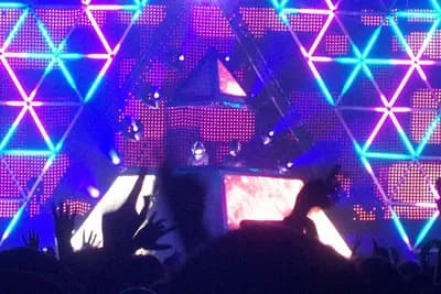 #10 Daft Punk — Top 10 Best Live Performers in Music