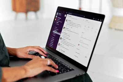 #6 Emails That Should Have Been a Slack Message — Top 10 Worst Business Email Practices