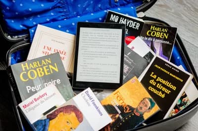 #10 Auto-Reply Novels During Vacation — Top 10 Worst Business Email Practices