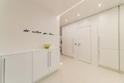 #2 All-White Minimalist Interiors — Top 10 Most Polarizing Interior Design Trends