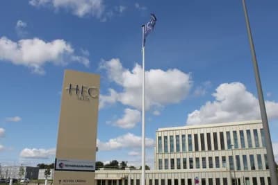 #10 HEC Paris — Top 10 Best MBA Programs 2026