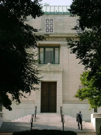 #8 PNAS (Proceedings of the National Academy of Sciences) — Top 10 Most Overrated Academic Journals 2026
