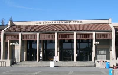 #2 De Anza College (California) — Top 10 Best Community Colleges in America (2026 Rankings): Transfer, Cost & Career Outcomes