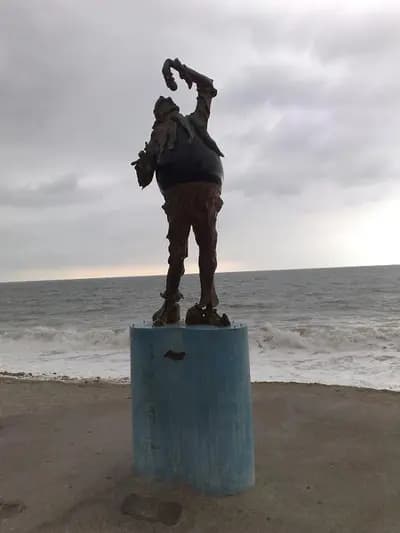 #10 Puerto Vallarta Malecon Sculptures — Top 10 Mexican Street Art Destinations 2026