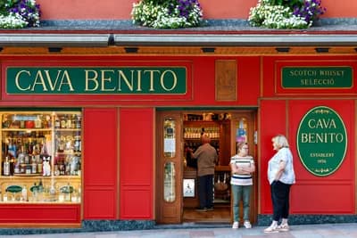 #4 Cava — Top 10 Spanish Wines to Try in 2026