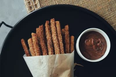 #1 Churros con Chocolate — Top 10 Spanish Desserts to Try in 2026 (Churros, Flan, Tarta de Santiago & More)