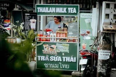 #10 Thai Iced Tea Stands — Top 10 Thailand Street Food Experiences in 2026