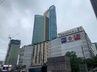 #8 Terminal 21, Bangkok — Top 10 Fashion & Shopping Destinations in Thailand in 2026