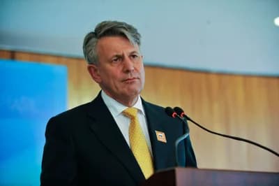 #9 Ben van Beurden — Top 10 Dutch Business Leaders in 2026