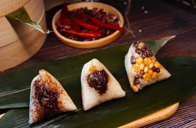 #2 Zongzi (Rice Dumpling) — Top 10 Everyday Street Foods in Taiwan in 2026