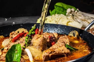#5 Southeast Asian Cuisine Explosion — Top 10 Biggest Food Trends of 2025