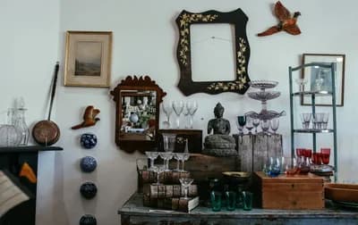 #7 Vintage Mixing — Top 10 Interior Design Trends That Actually Look Good in Real Homes