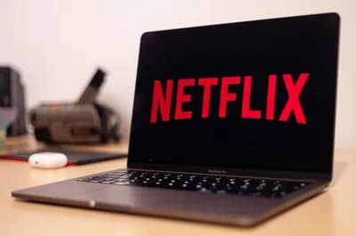 #1 Netflix (DVD Rental to Streaming Empire) — Top 10 Companies That Pivoted and Won Big