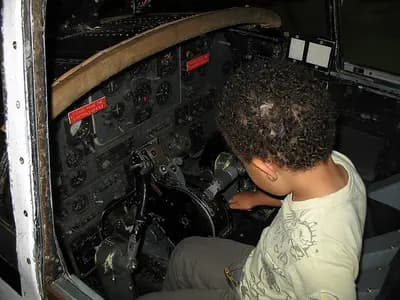 #4 Flying — Top 10 Most Common Dreams and What They Mean