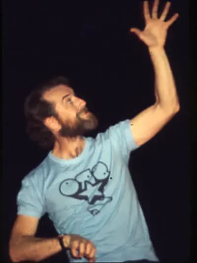 #2 George Carlin — Top 10 Greatest Stand-Up Comedians of All Time