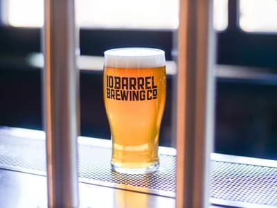 #1 10 Barrel Brewing Co — Top Craft Breweries — Oregon — April 2026