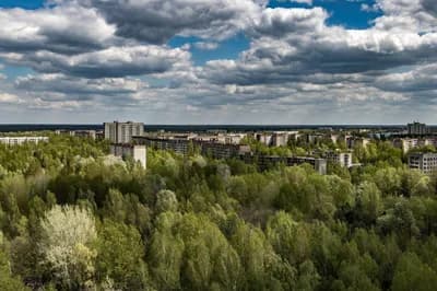 #1 Chernobyl Nuclear Disaster (1986) — Top 10 Worst Environmental Disasters