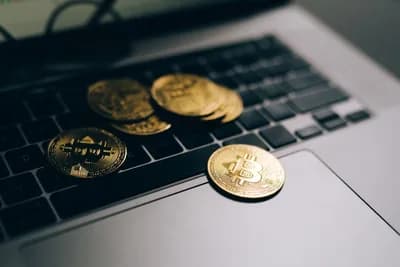 #1 Bitcoin (BTC) — Top 10 CoinGecko — Top Cryptocurrencies — April 25, 2026