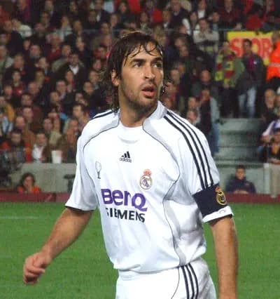 #3 Raul Gonzalez — Top 10 Greatest Spanish Football Players Ever