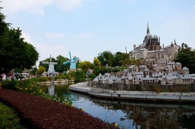 #20 Shenzhen Christmas Village at OCT East (东部华侨城圣诞村) — Top 15 Shenzhen Hidden Gems for Families 2026