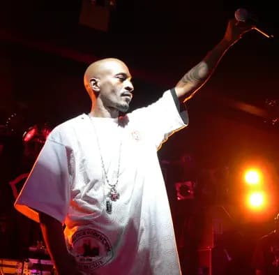 #9 Rakim — Top 10 Greatest Rappers of All Time