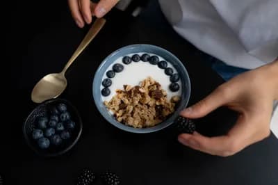 #2 Greek Yogurt (Plain, Nonfat) — Top 10 High-Protein Snacks of 2026