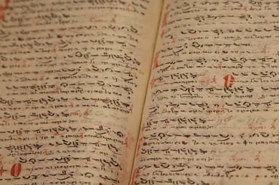 Ancient Library – 1,060 Greek/Latin texts, click any word to parse it