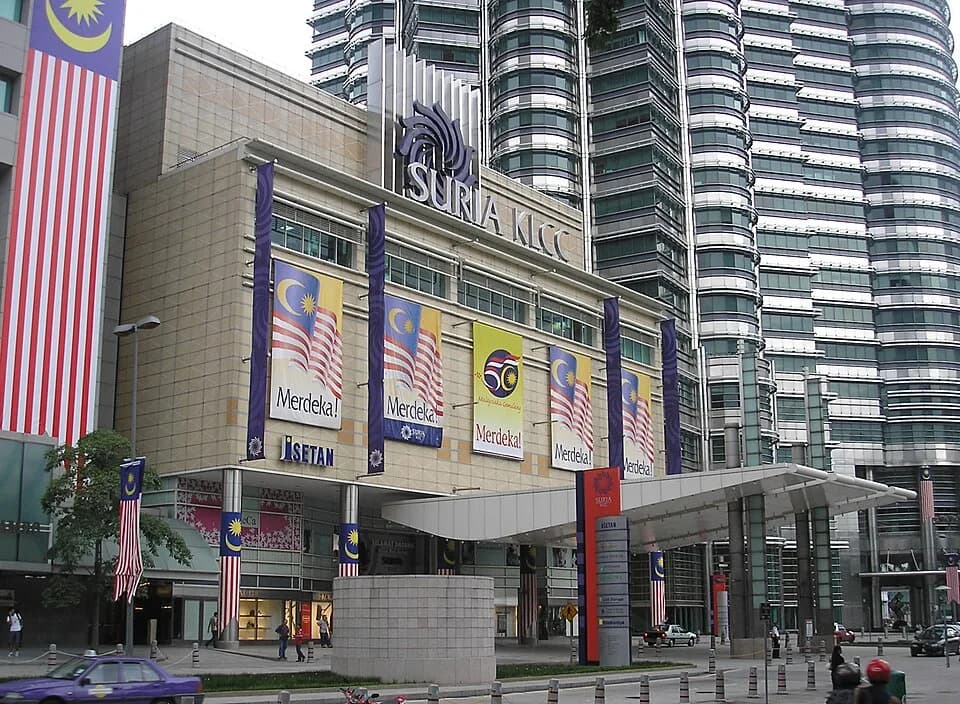 #2 Suria KLCC, Kuala Lumpur — Top 10 Malaysian Shopping Malls in 2026
