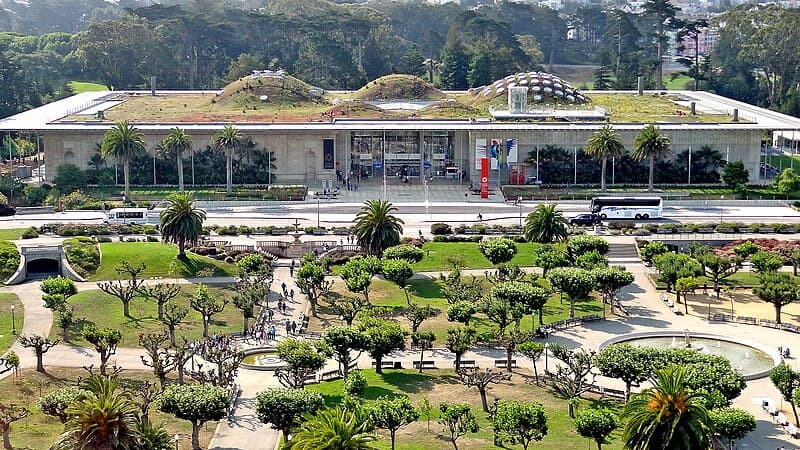 #9 California Academy of Sciences, San Francisco — Top 10 Most Sustainable and Green Buildings
