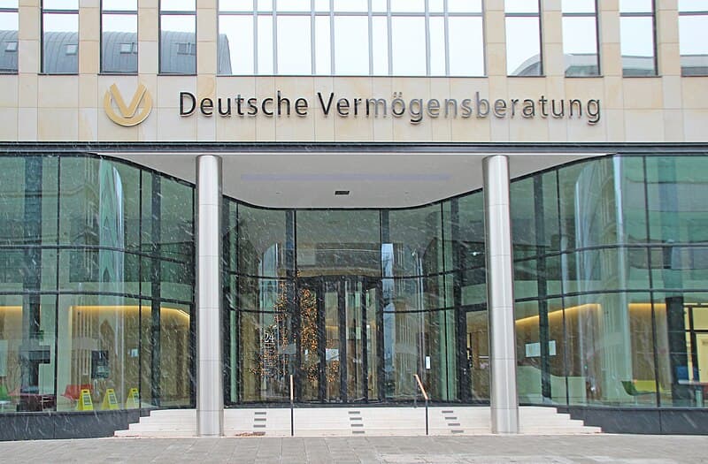 #2 DWS Group — Top 10 European Asset Management Firms